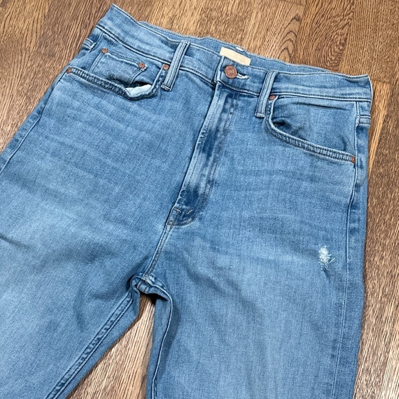 Mother High Waisted Rider Skimp Dreamer Distressed Straight Leg Jeans Womens 28 - Picture 6 of 14